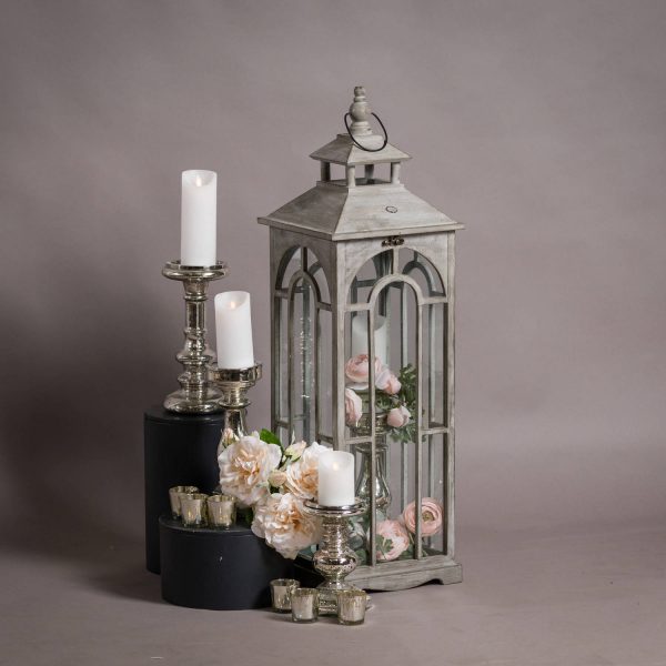 Set Of Three Wooden Lanterns With Archway Design 2
